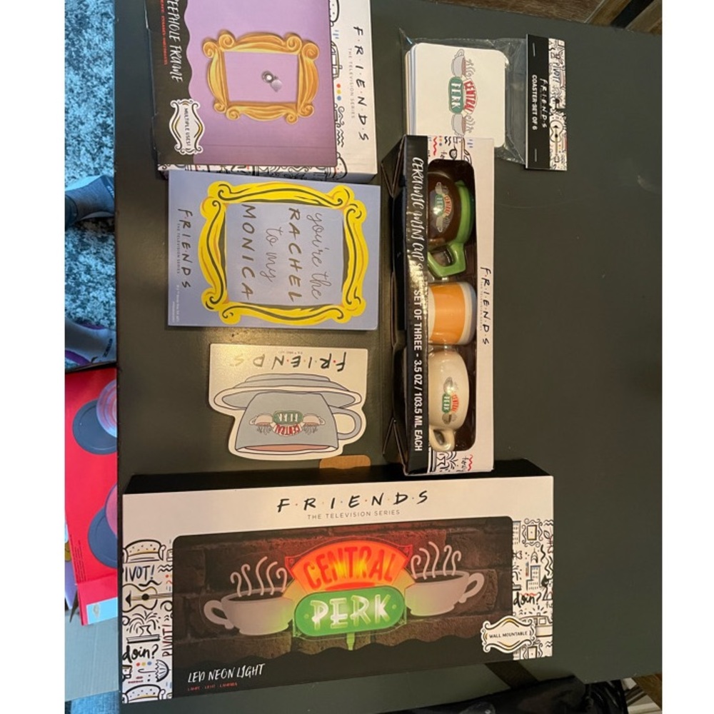 FRIENDS themed bundle!